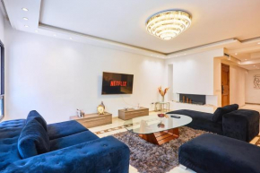 Casablanca 3 Bed Unit In Triangle D'Or With Parking